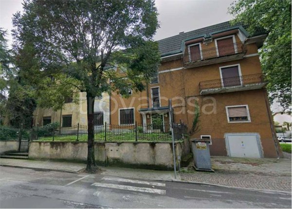 negozio in vendita a Pontevico