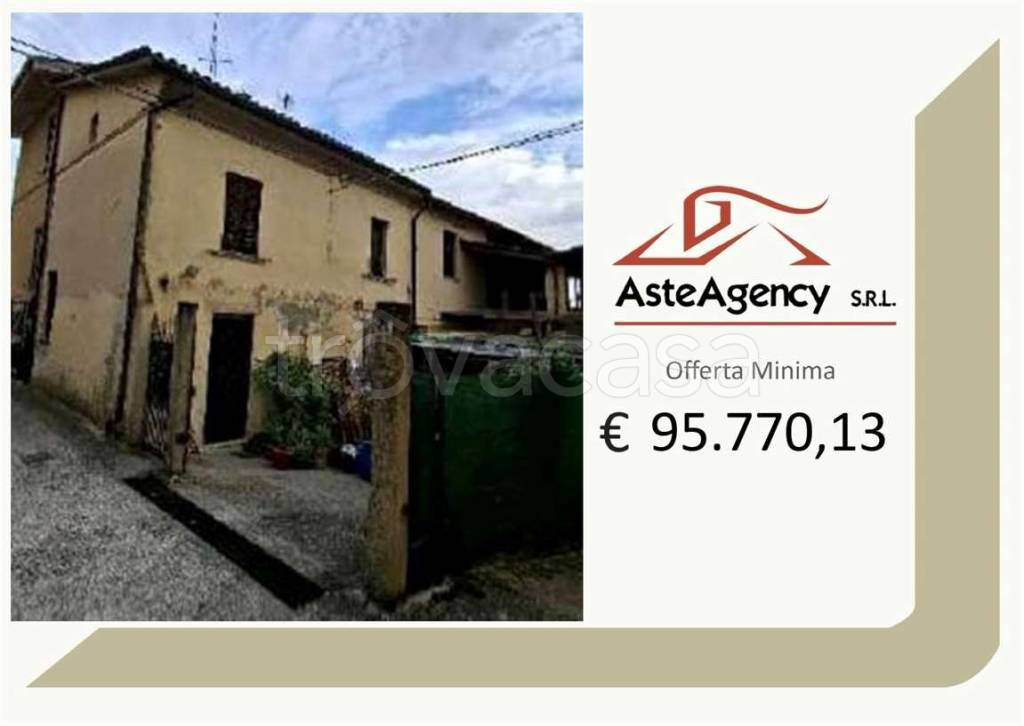 casa indipendente in vendita a Pontevico