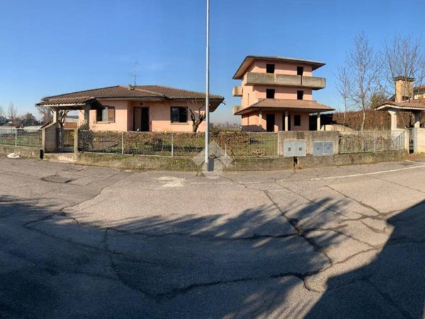 appartamento in vendita a Pontoglio