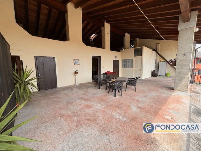 casa indipendente in vendita a Pontoglio