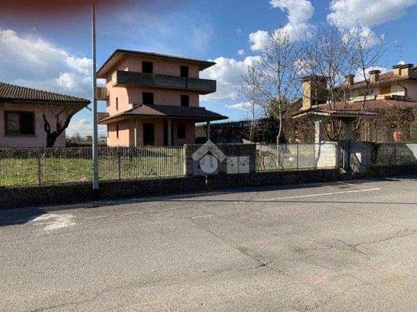 casa indipendente in vendita a Pontoglio