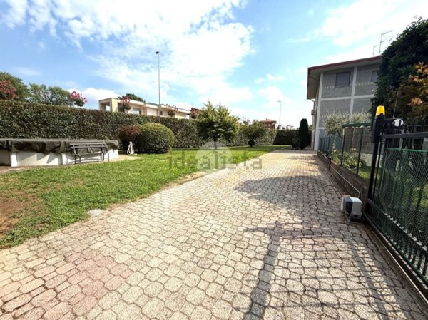 casa indipendente in vendita a Pontoglio