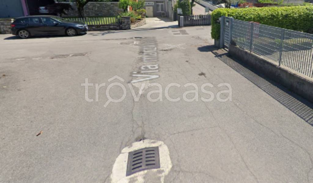 locale commerciale in vendita a Pontoglio