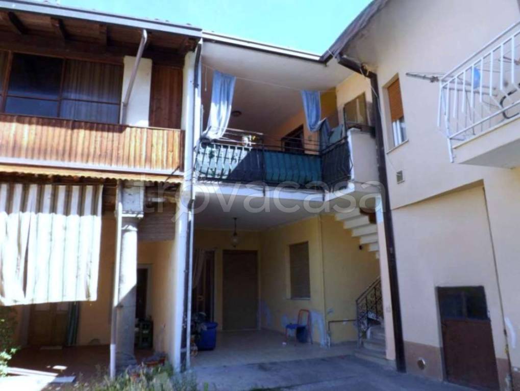 appartamento in vendita a Pontoglio