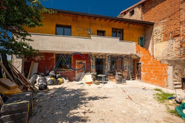 casa indipendente in vendita a Pontoglio