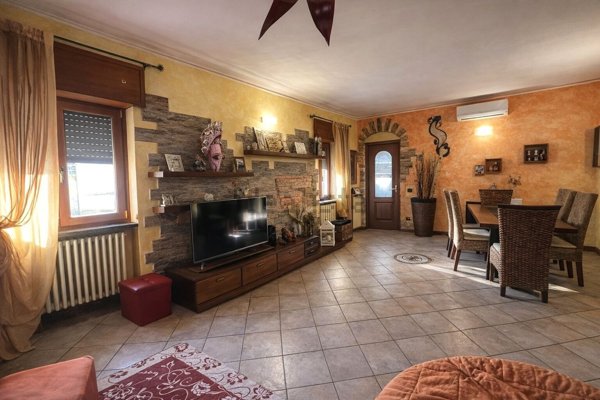 appartamento in vendita a Pontoglio