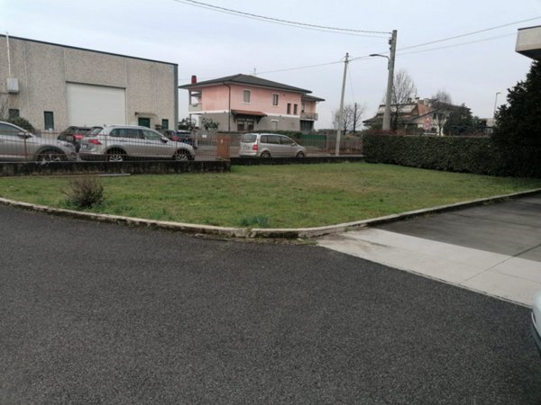 casa indipendente in vendita a Pontoglio