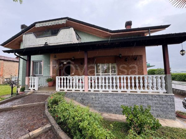 casa indipendente in vendita a Pontoglio