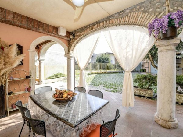 casa indipendente in vendita a Pozzolengo