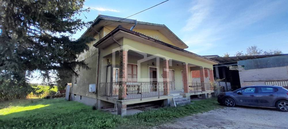 casa indipendente in vendita a Pozzolengo