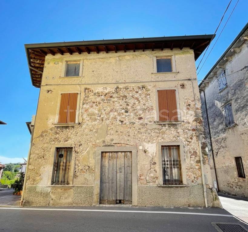 casa indipendente in vendita a Pozzolengo