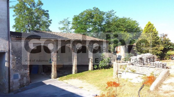 casale in vendita a Pozzolengo