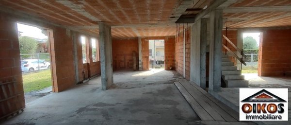 casa indipendente in vendita a Pozzolengo