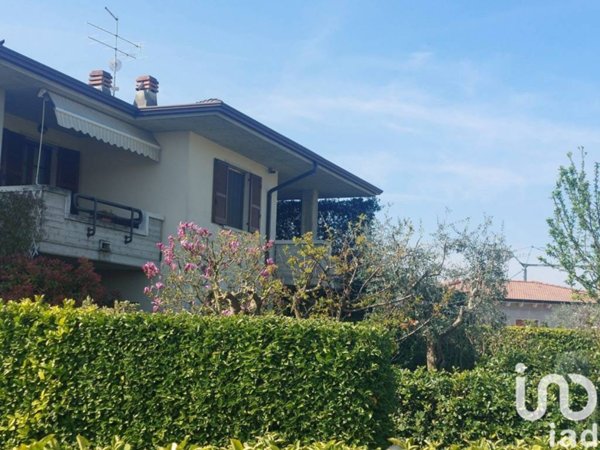 casa indipendente in vendita a Pozzolengo