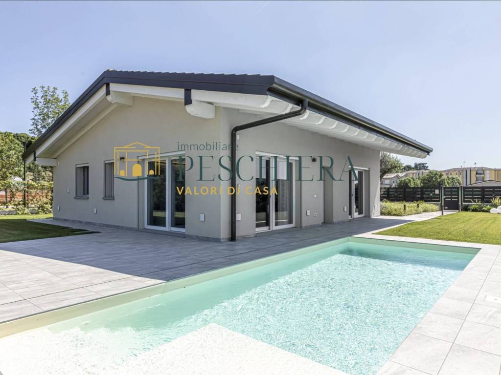 casa indipendente in vendita a Pozzolengo