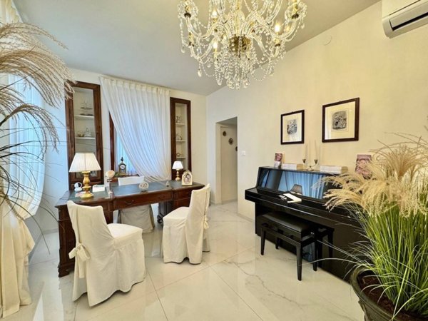 villa in vendita a Pozzolengo