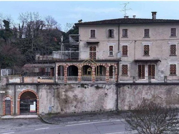 intera palazzina in vendita a Pozzolengo