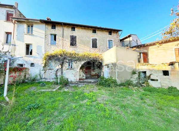 casa indipendente in vendita a Pozzolengo
