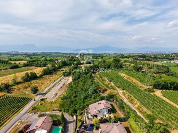 casa indipendente in vendita a Pozzolengo