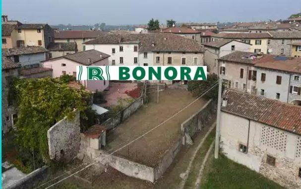 casa indipendente in vendita a Pozzolengo