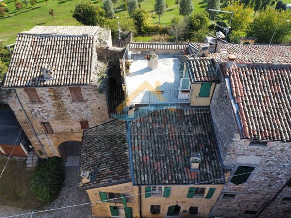 casa indipendente in vendita a Pozzolengo