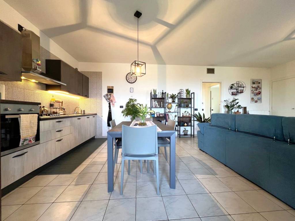 appartamento in vendita a Pozzolengo