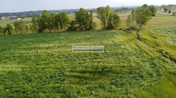 terreno edificabile in vendita a Pozzolengo