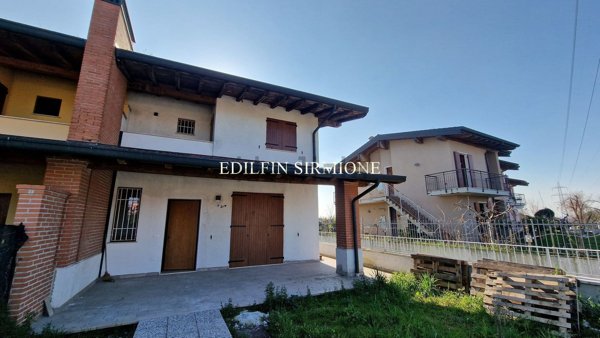 casa indipendente in vendita a Pozzolengo