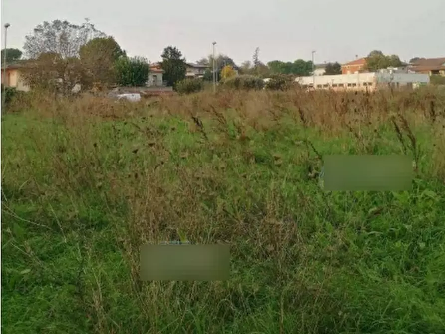 terreno edificabile in vendita a Pozzolengo