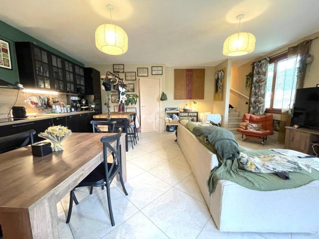 appartamento in vendita a Pozzolengo