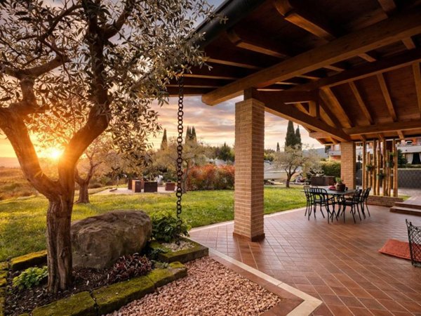 casa indipendente in vendita a Pozzolengo