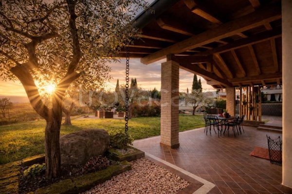 casa indipendente in vendita a Pozzolengo