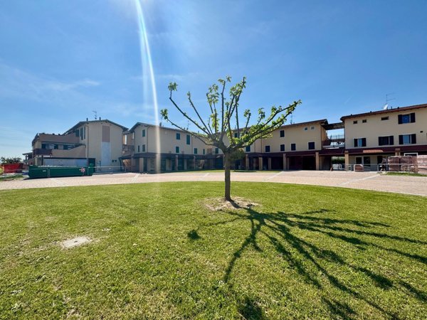 appartamento in vendita a Pozzolengo