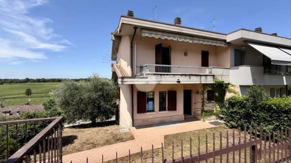casa indipendente in vendita a Pozzolengo