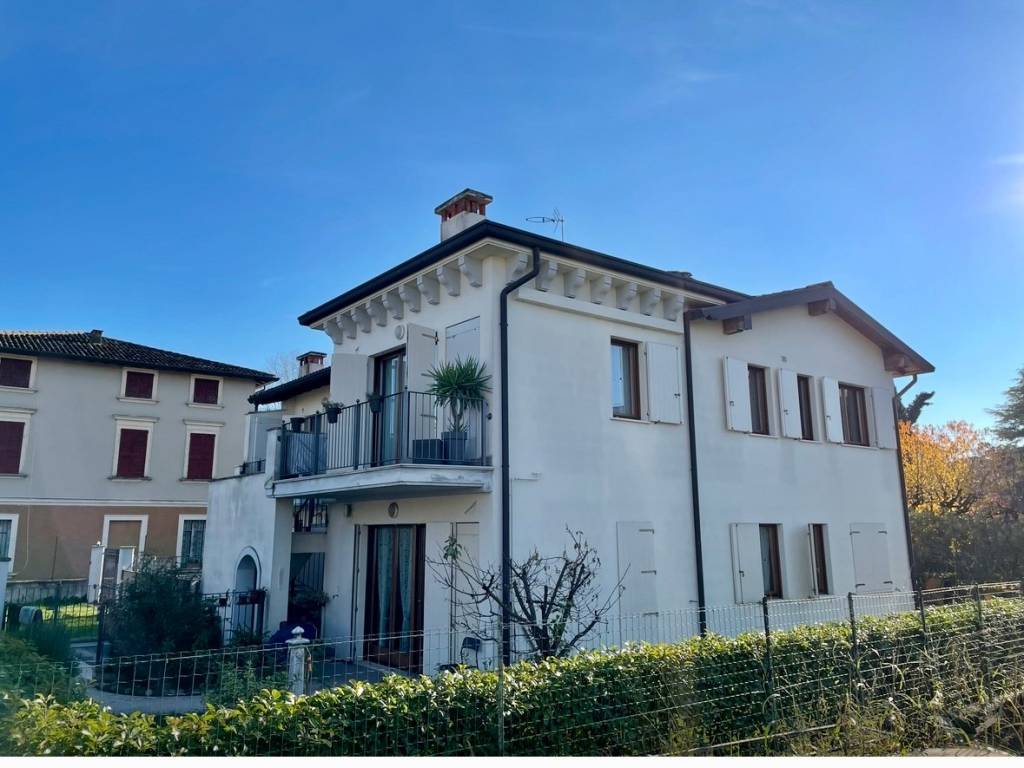 appartamento in vendita a Pozzolengo