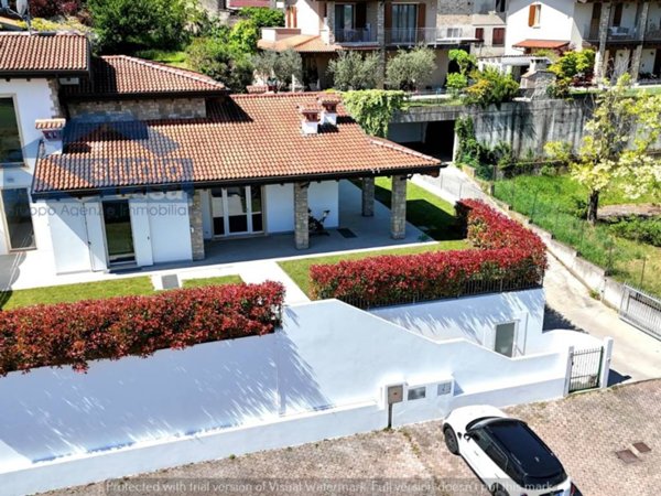 casa indipendente in vendita a Pozzolengo