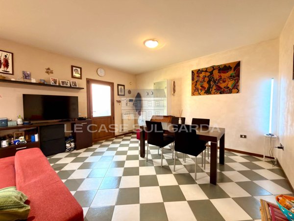 casa indipendente in vendita a Pozzolengo