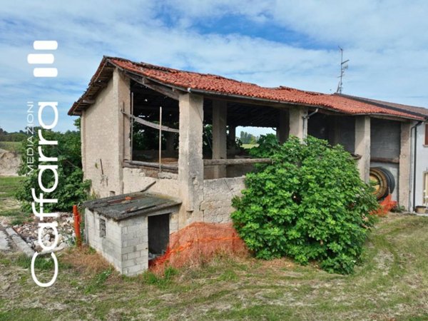 casa indipendente in vendita a Pozzolengo