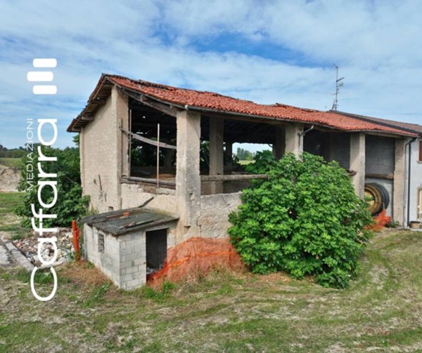 rudere in vendita a Pozzolengo