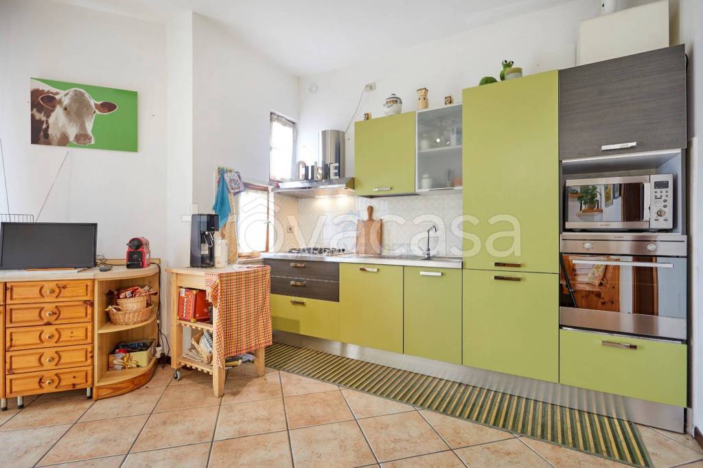 appartamento in vendita a Pozzolengo