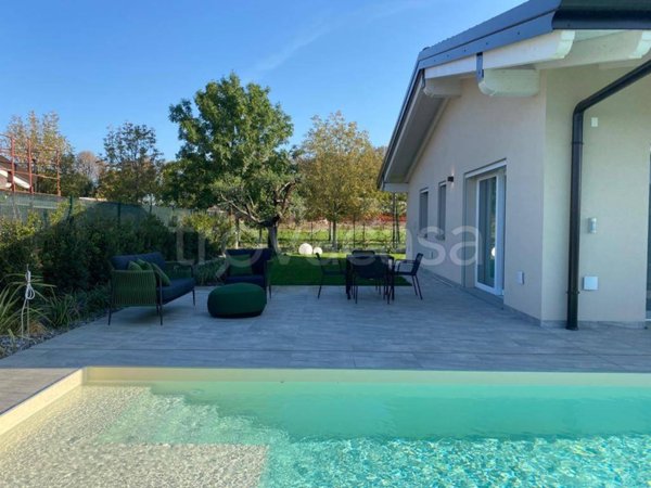 casa indipendente in vendita a Pozzolengo