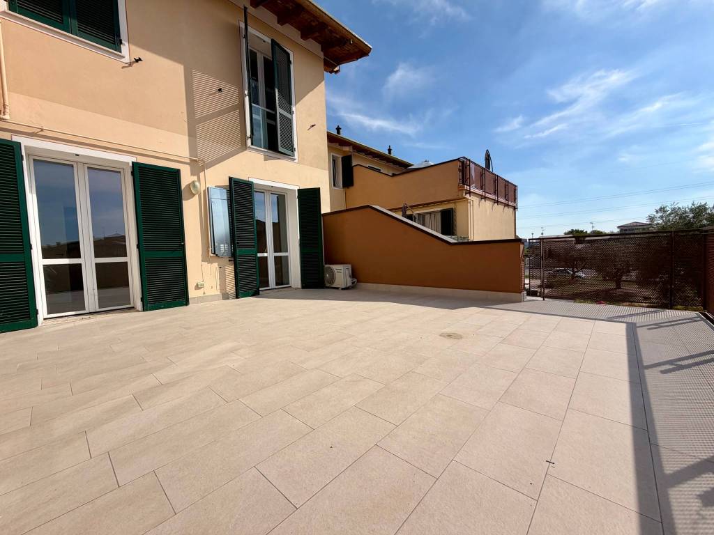 appartamento in vendita a Pozzolengo