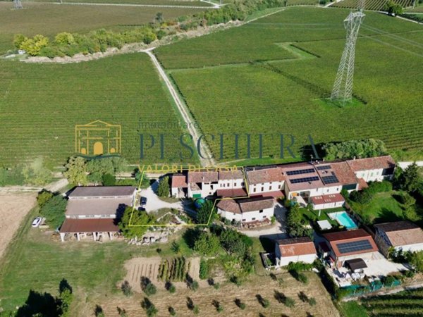 casa indipendente in vendita a Pozzolengo