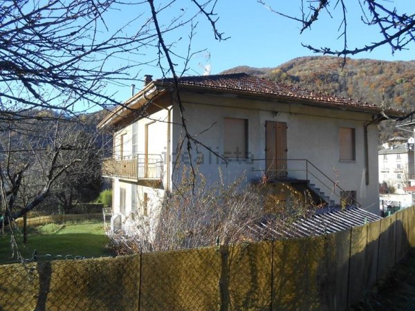 casa indipendente in vendita a Ceres