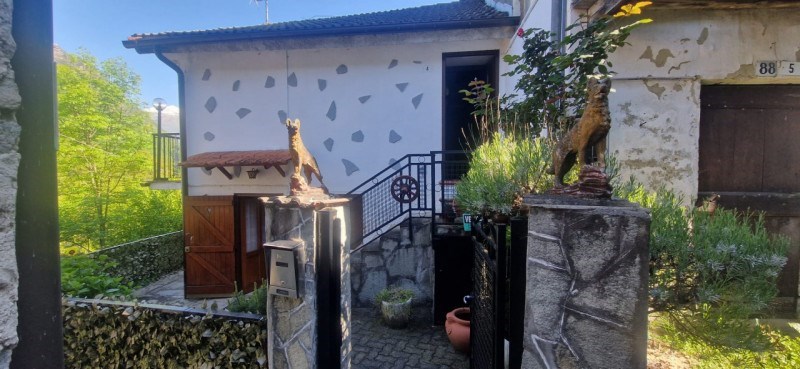 casa indipendente in vendita a Ceres