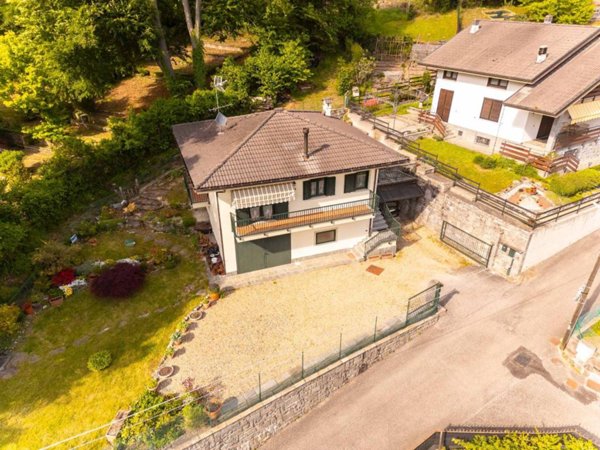 casa indipendente in vendita a Ceres
