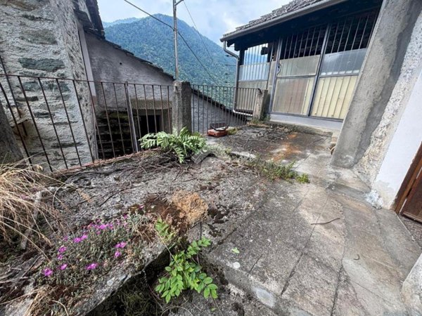 casa indipendente in vendita a Ceres