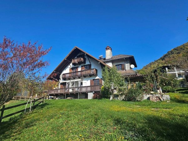 casa indipendente in vendita a Ceres