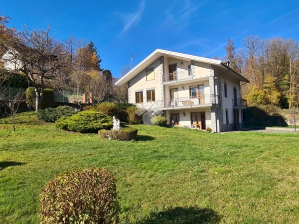 casa indipendente in vendita a Ceres