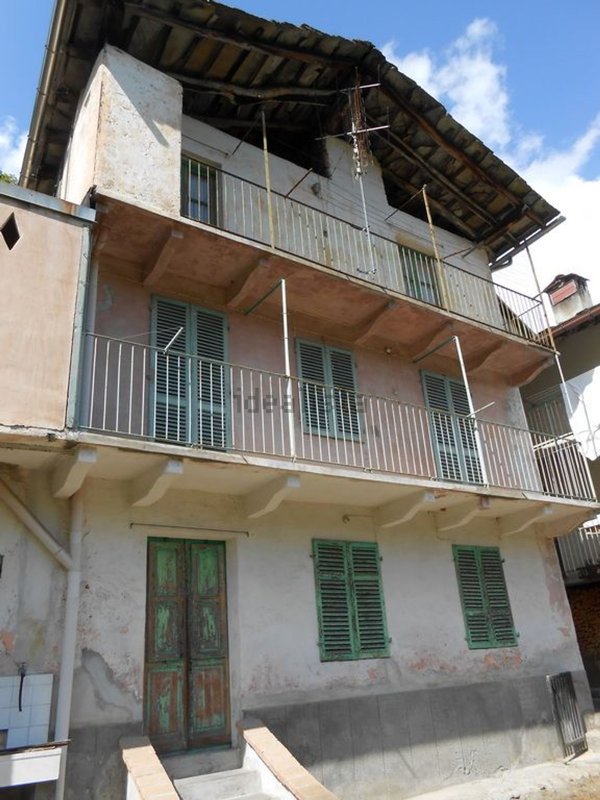 quadrivano in vendita a Ceres